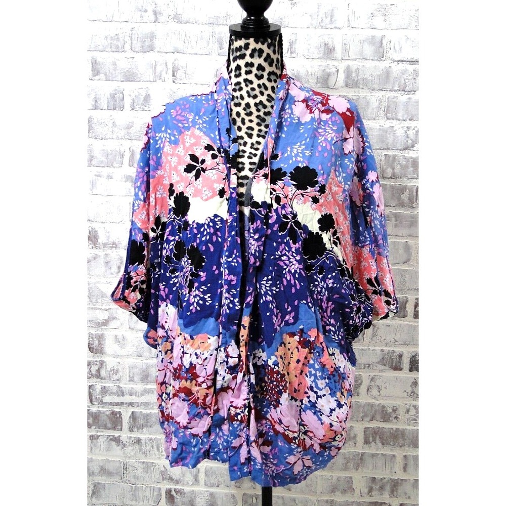 Victoria Secret Cover-up XS Floral Pattern Waist Length